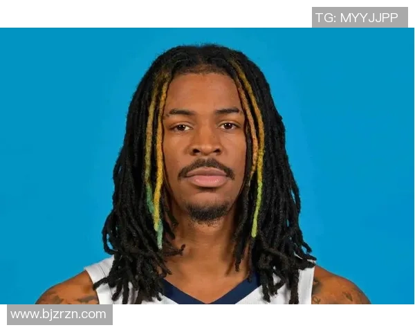 路易斯安那州立校队展示莫兰特PE配色球鞋引发关注并成为球迷热议话题